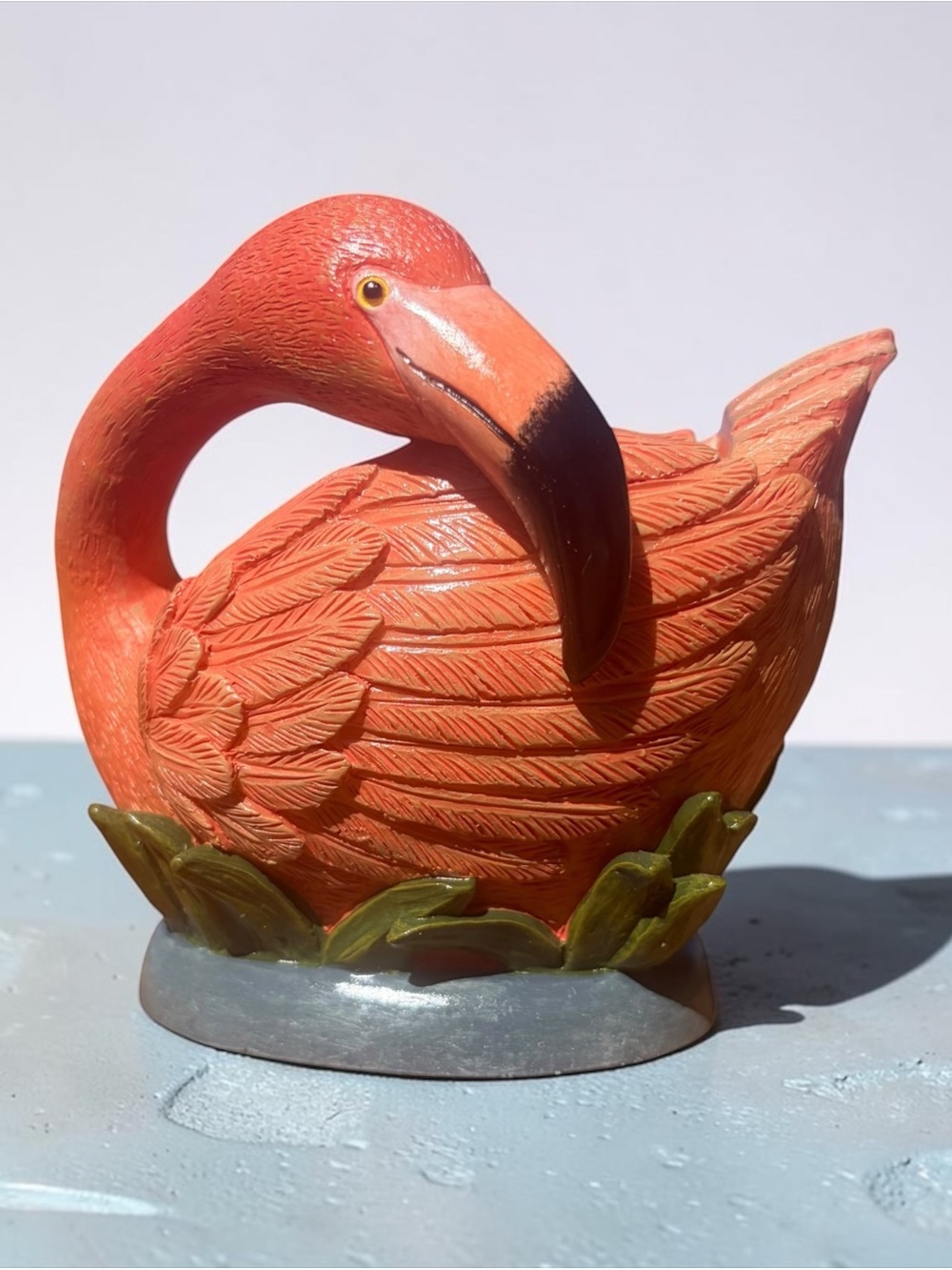 FIGI VINTAGE RESIN FLAMINGO  FLIP CELL PHONE  HOLDER NEW CONDITION ORIGINAL BOX